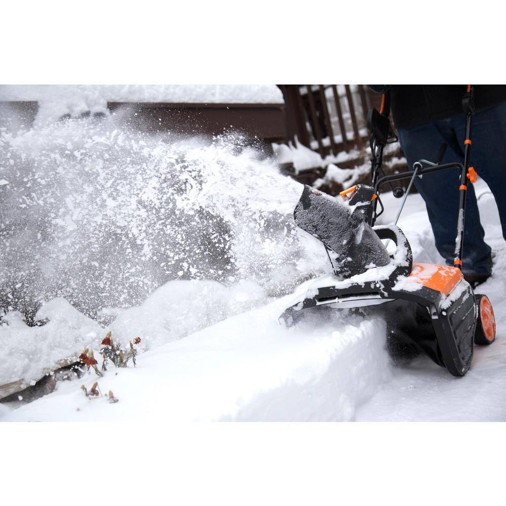 WEN 18 in 135 Amp Snow Blaster Electric Snow Thrower