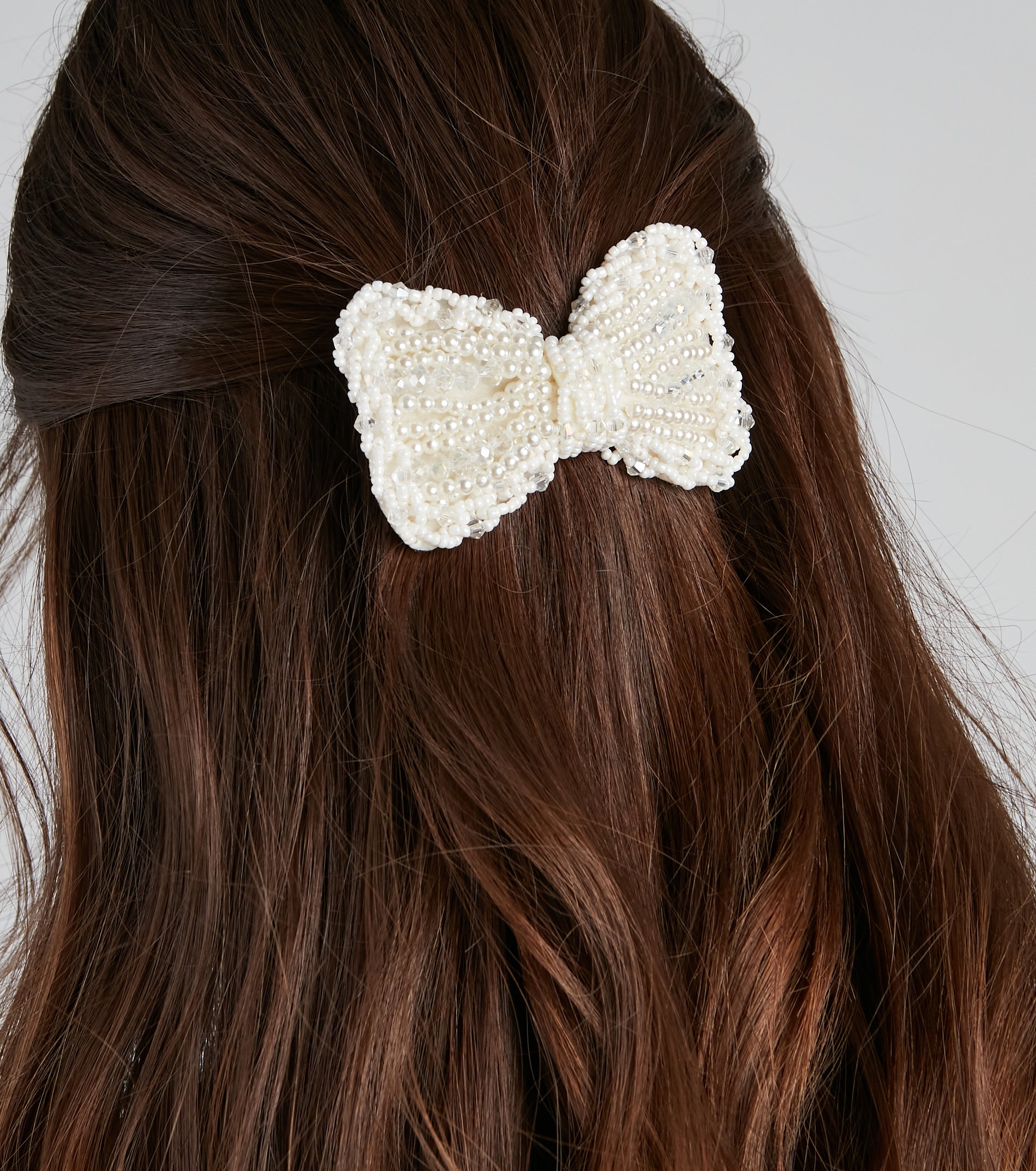 Glam Chic Pearl Bow Hair Clip