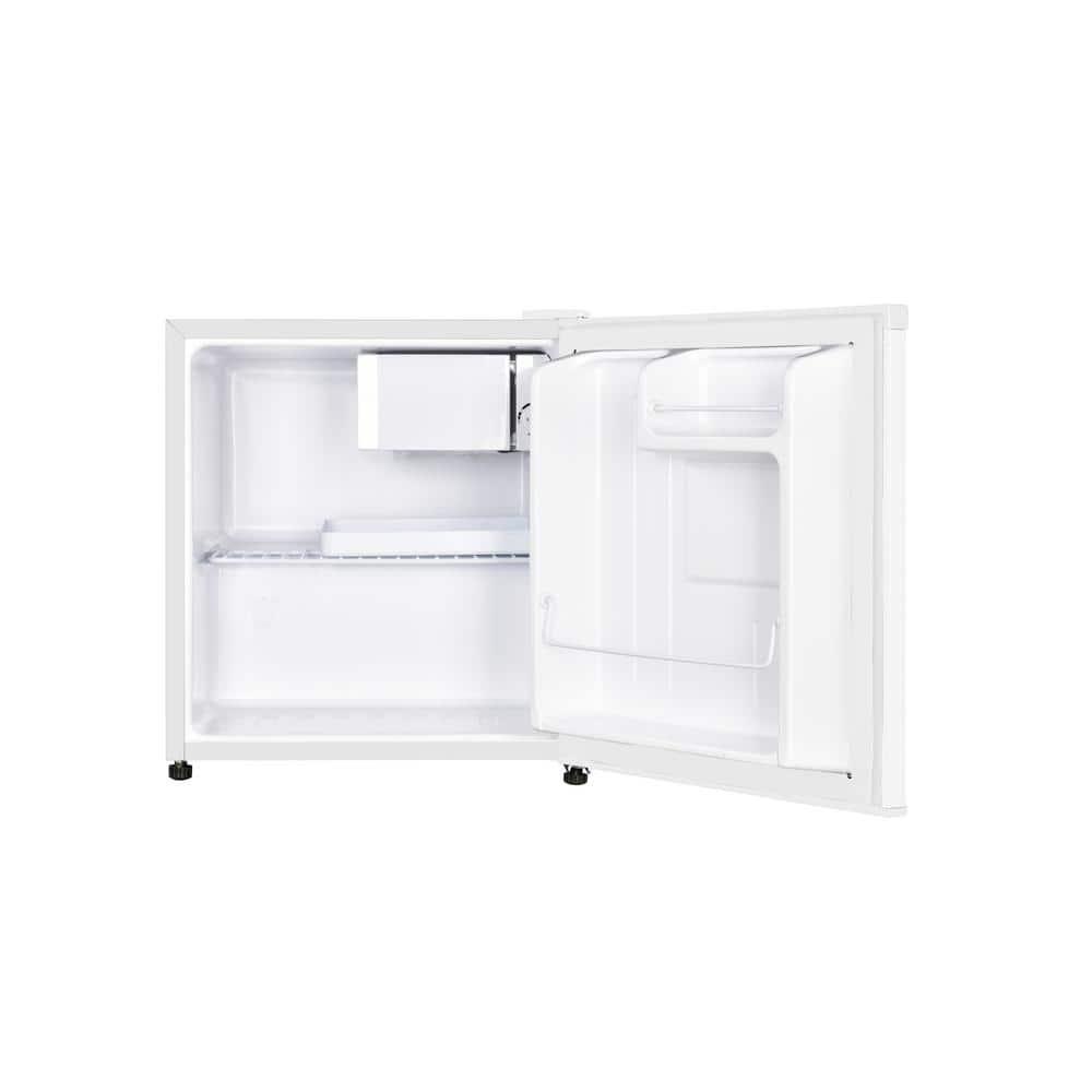 Magic Chef 17 cu ft Mini Fridge White with Freezer