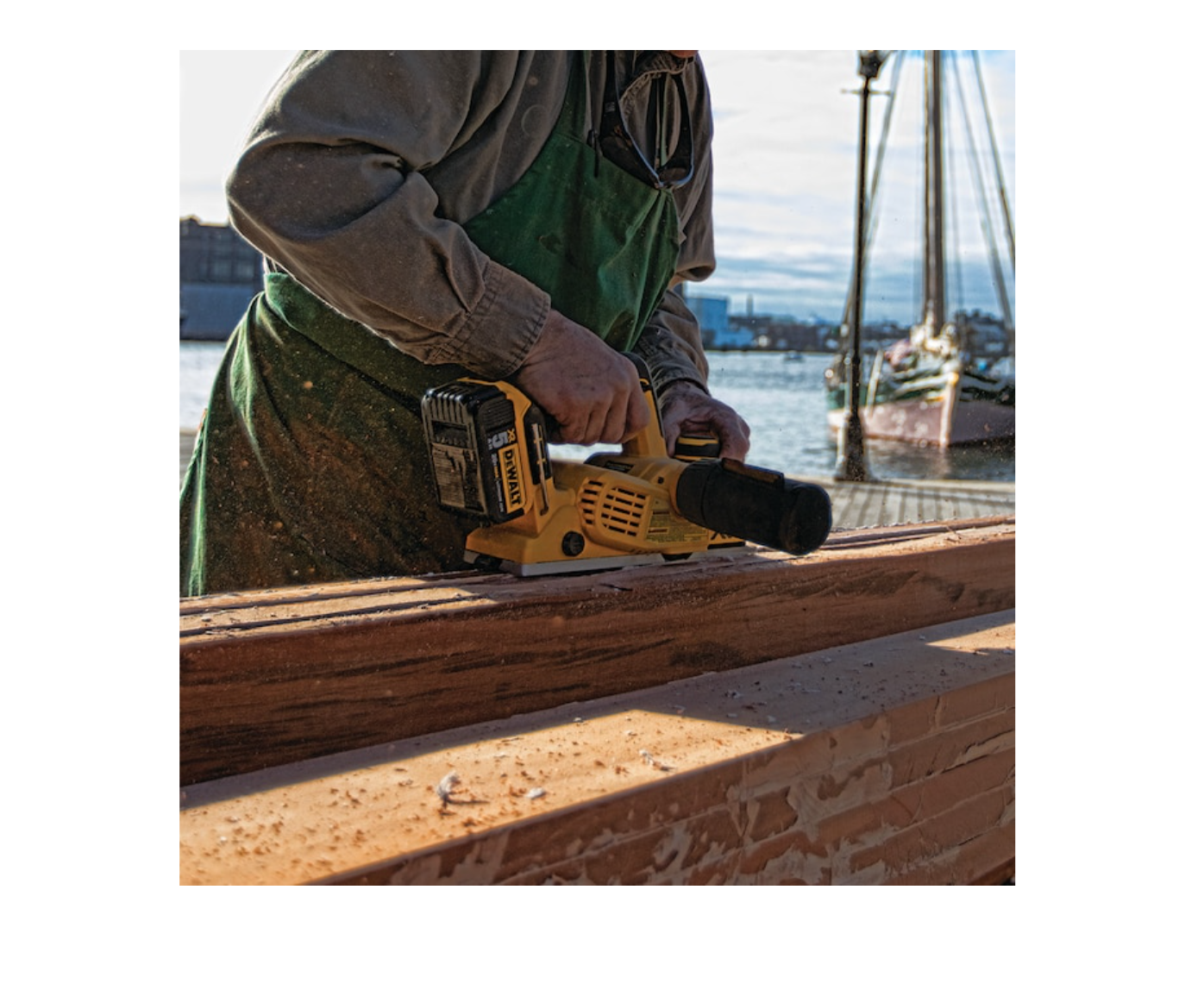 DEWALT DCP580B XR 3.25-in W 20-volt Max Handheld Planer