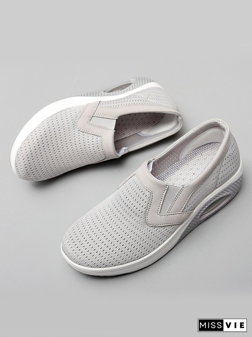 Round Toe Breathable Mesh Flat Heel Shakers Hollow Lightweight Casual Sneakers