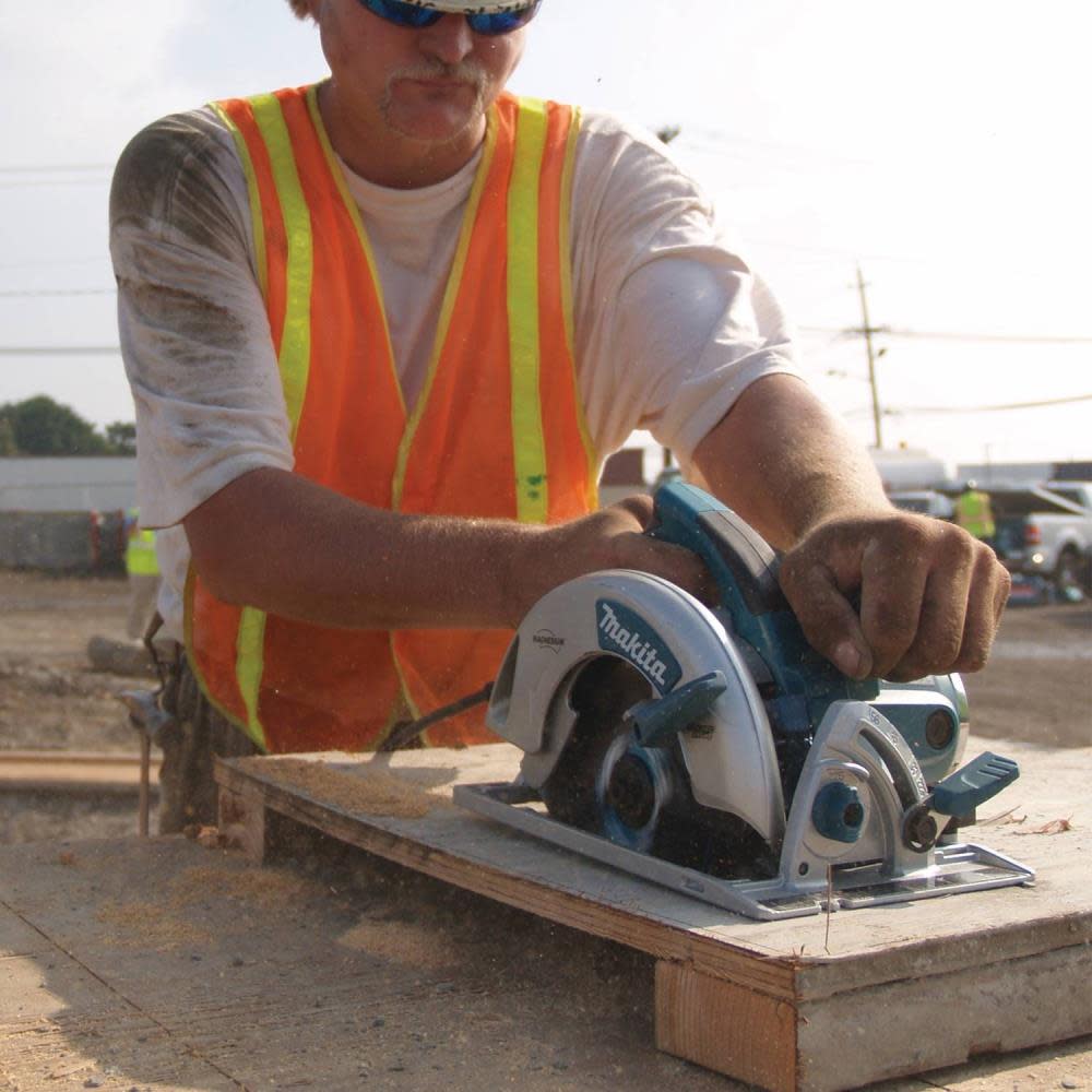 7-1/4 In. Magnesium Circular Saw with L.E.D. Lights; Electric Brake.