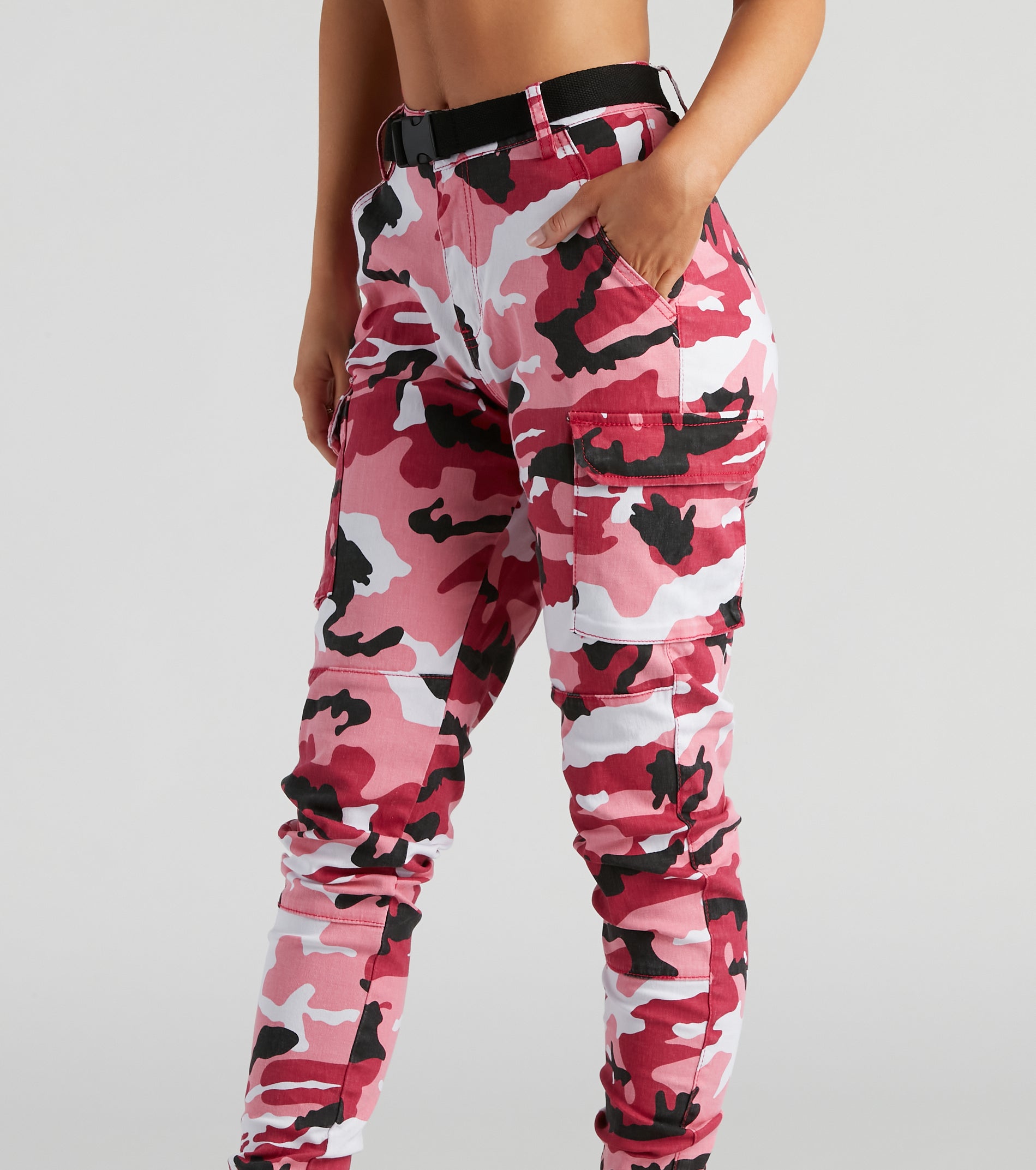 Blend In Mid-Rise Camo Joggers