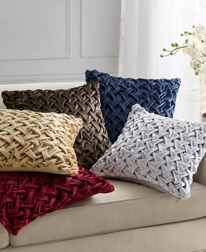 Croscill Winchester Decorative Pillow， 20