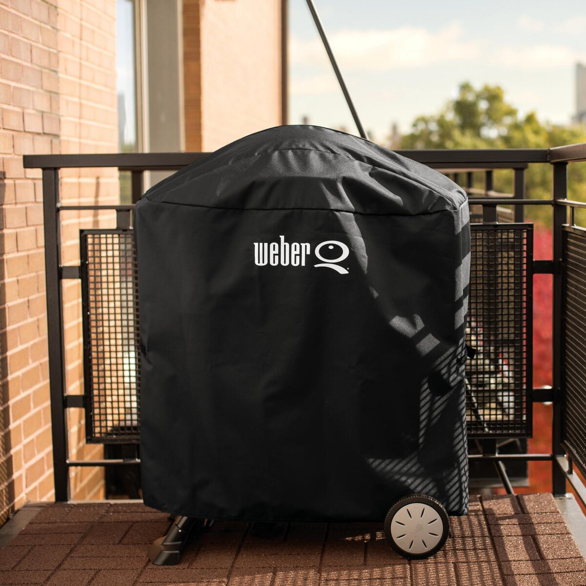 Weber 7113 Premium Grill Cover For Q 100/1000 Or 200/2000 Series Gas Grills On Rolling Cart