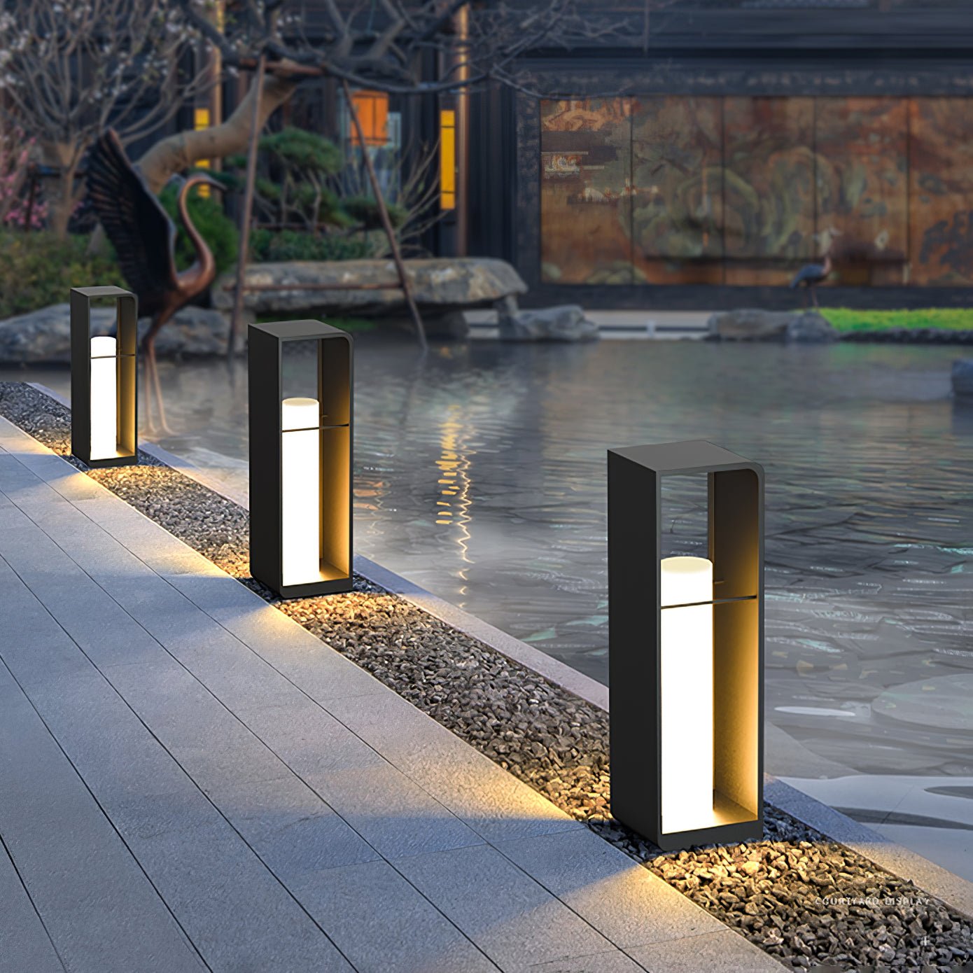 Lantern Garden Solar Outdoor Light