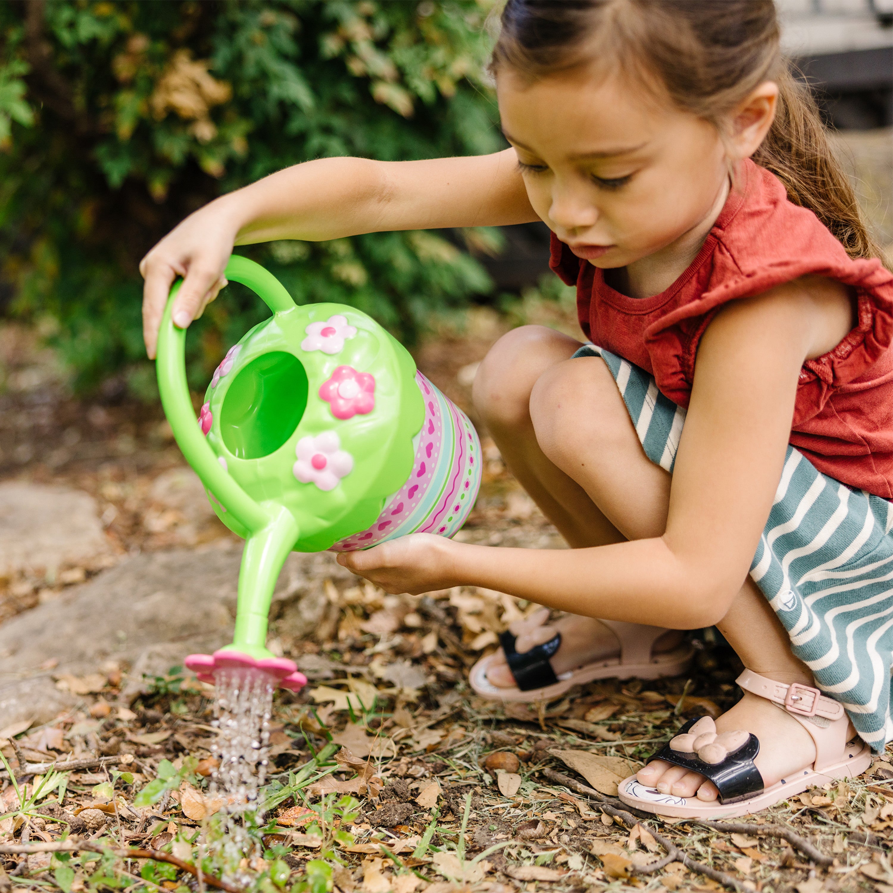 Melissa and Doug Sunny Patch Pretty Petals Flower Watering Can - Pretend Play Toy