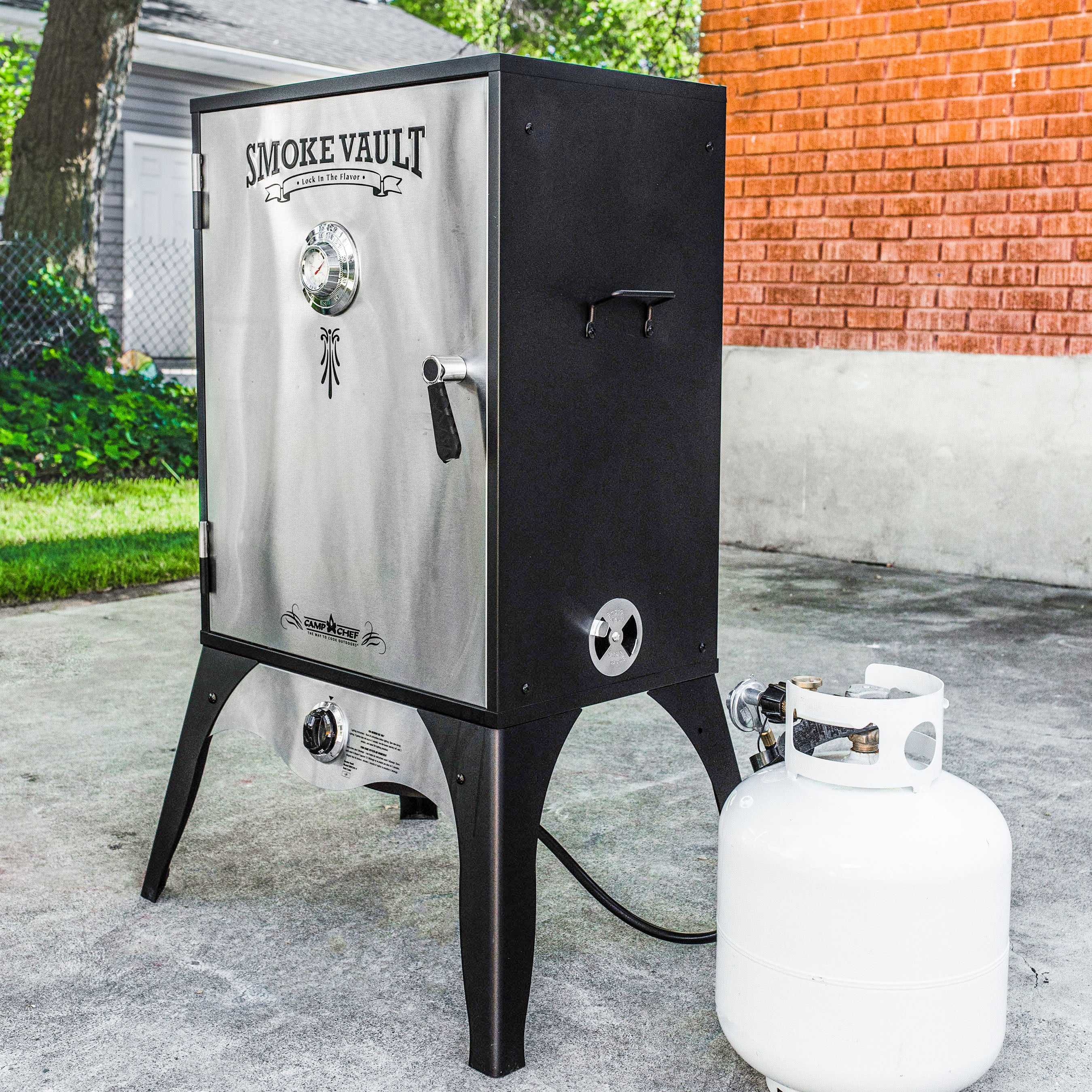 Camp Chef Smoke Vault 24 Inch, SMV24S, Smoker with Legs