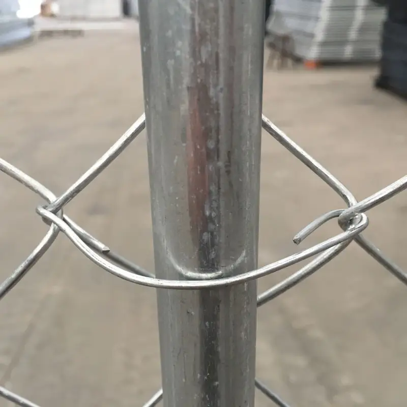 Supplies high quality 12' x 6' chain link temp construction fence panels