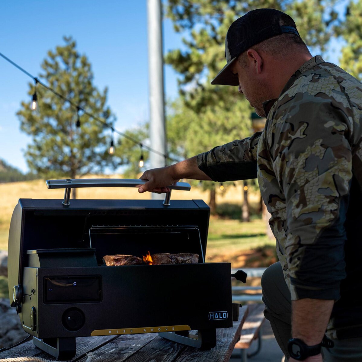 HALO Prime300 Pellet Grill