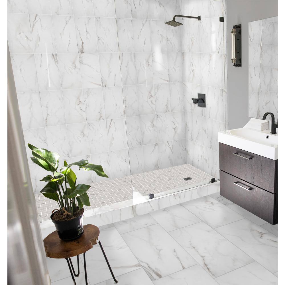 Florida Tile Home Collection Michelangelo White 9 in. x 18 in. Glossy Ceramic Wall Tile (21.8 sq. ft.Case) CHDEZEN109X18