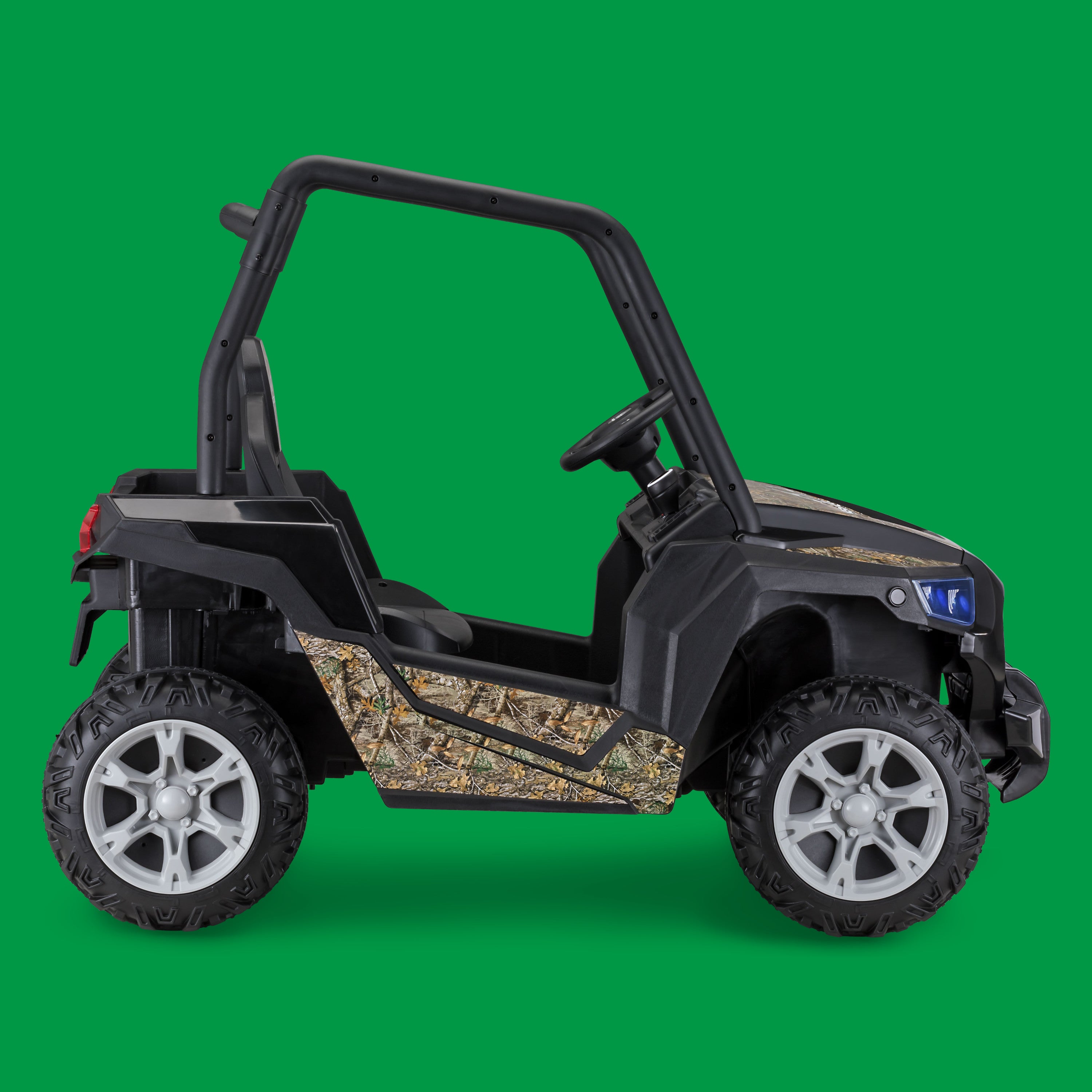 Realtree Whipsaw UTV Ride-On Toy by Kid Trax, rechargeable powered vehicle, boys or girls, camo, ATV