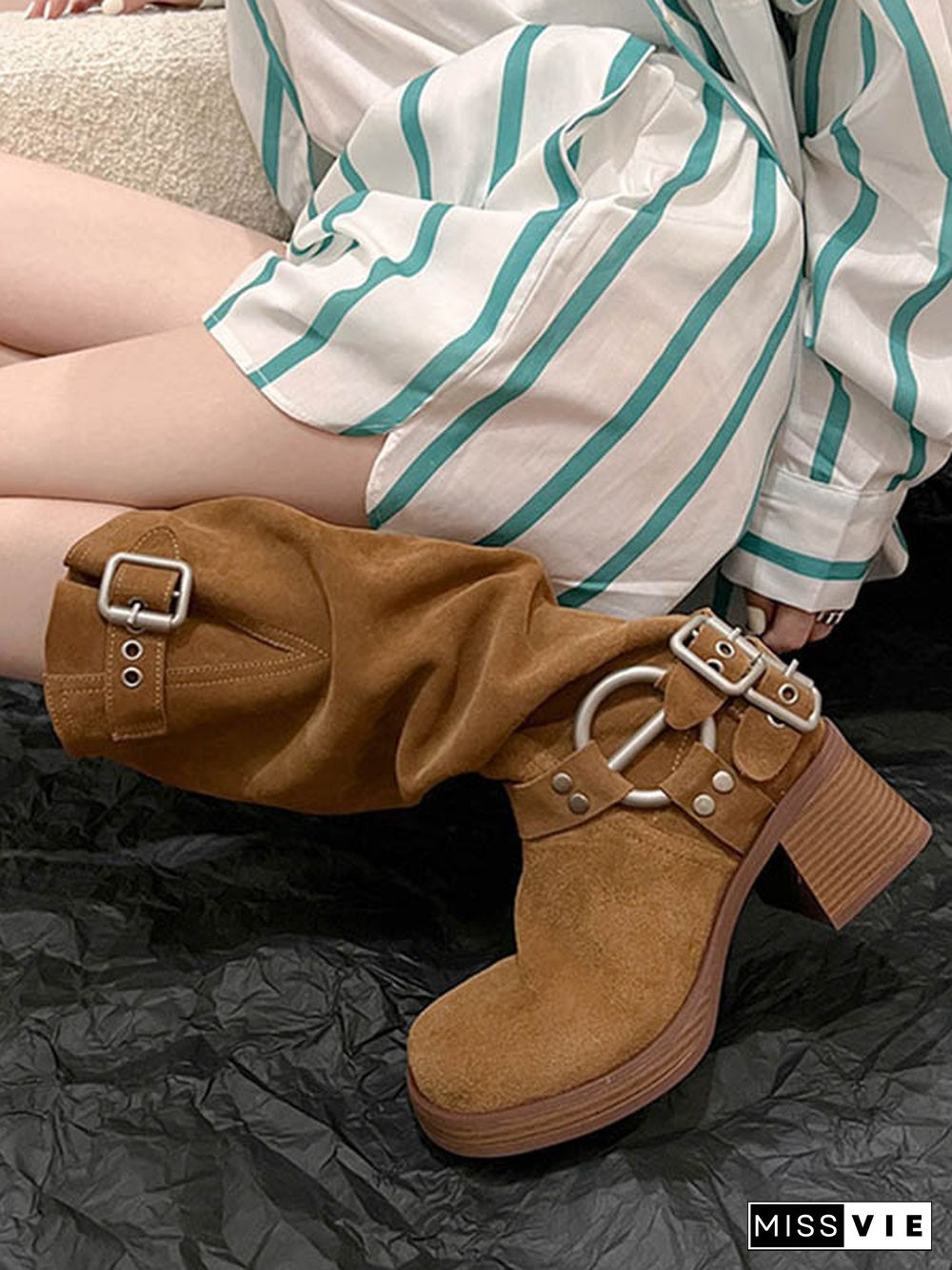 Buckle Round-Toe Split-Joint Velvet Boots Pumps