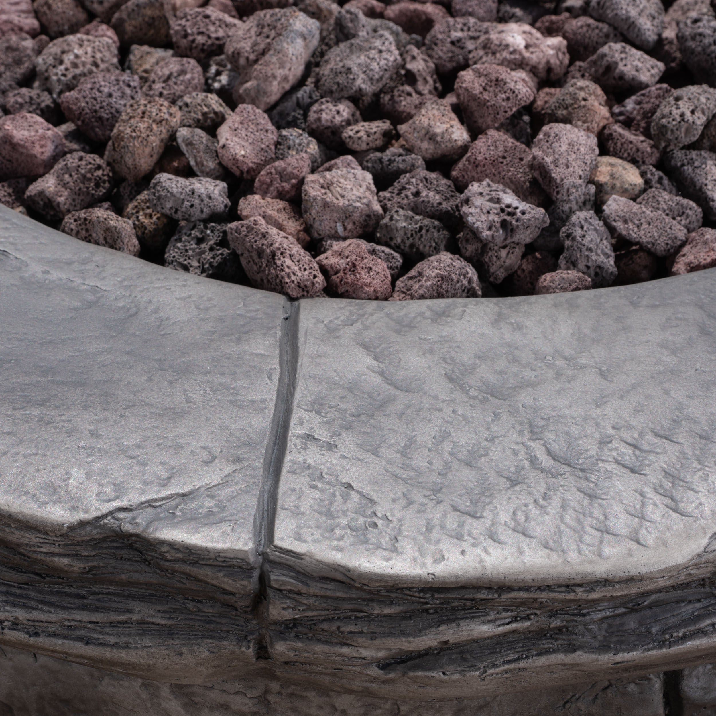 Altta Outdoor Gray Circular Fire Pit - 40,000 BTU