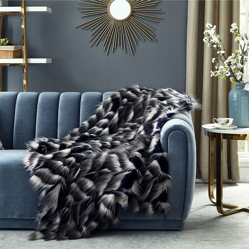 Bonheur Throw Reverse Micromink