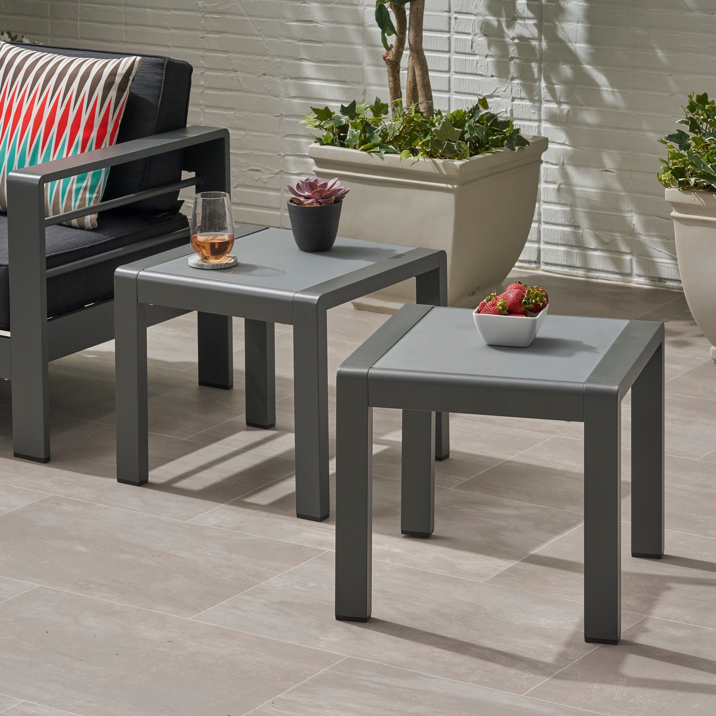 Cherie Coral Outdoor Aluminum Side Table (Set of 2)