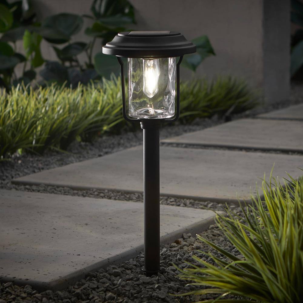 Hampton Bay Laurelview 14 Lumens Black Weather Resistant Solar LED Path Light with Water Glass Lens and Vintage Bulb 82301-006