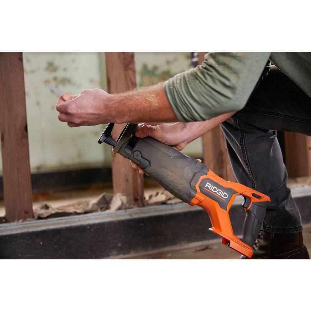 RIDGID 18V Brushless Cordless Reciprocating Saw (Tool Only) R8647B