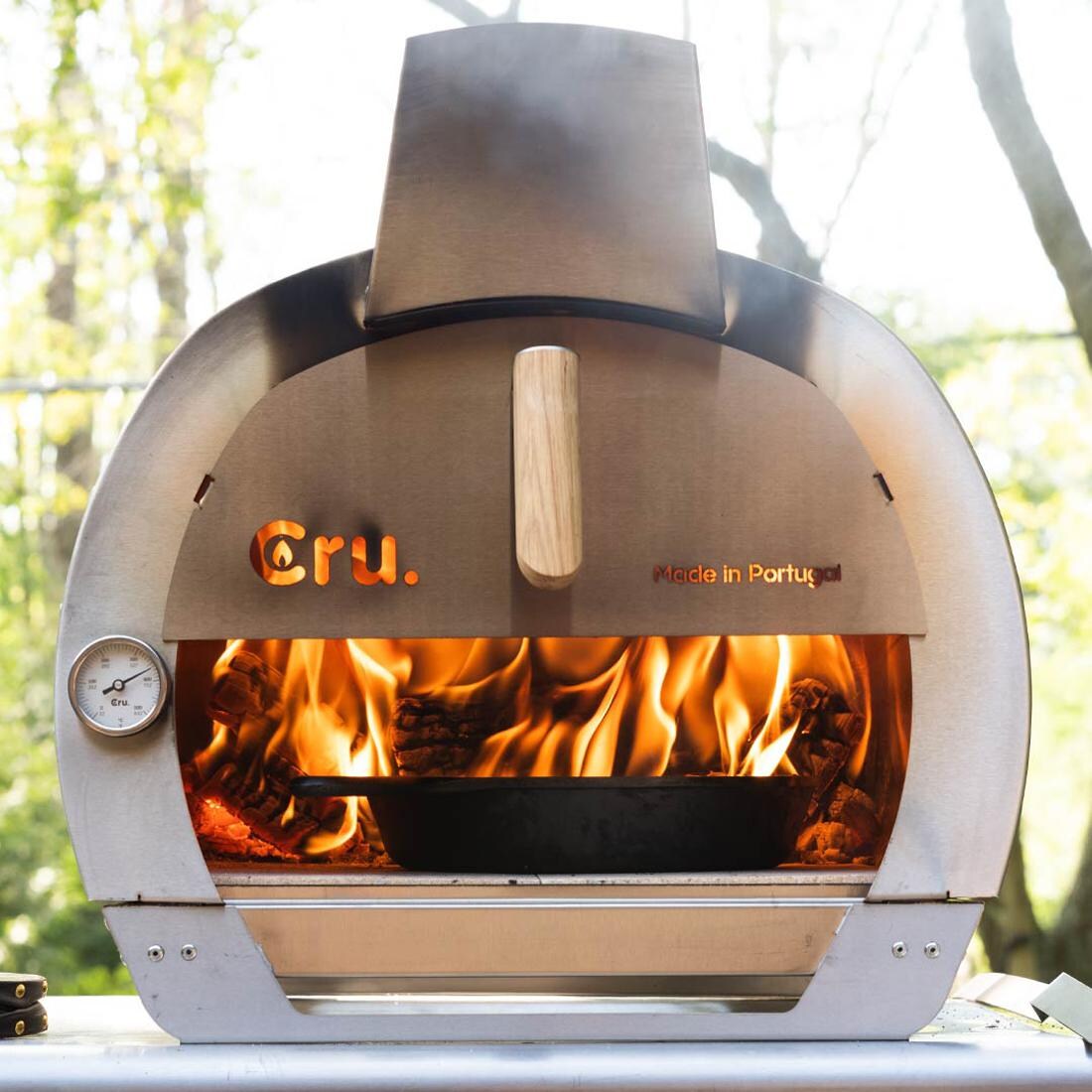 Cru Ovens Model 32 G2 Outdoor Wood-Fired Pizza Oven