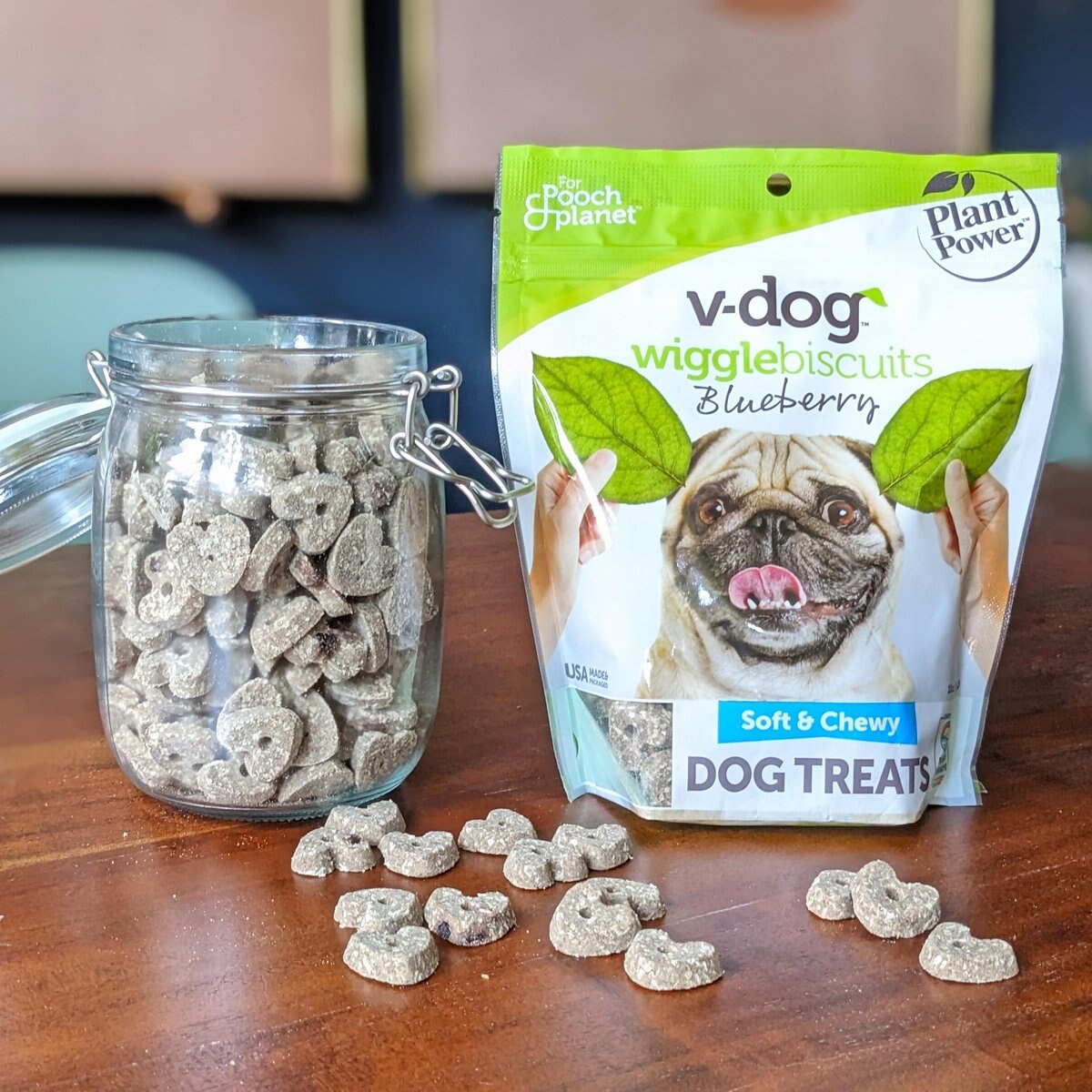 V-Dog Wiggle Biscuit Grain-Free Blueberry Dog Treats