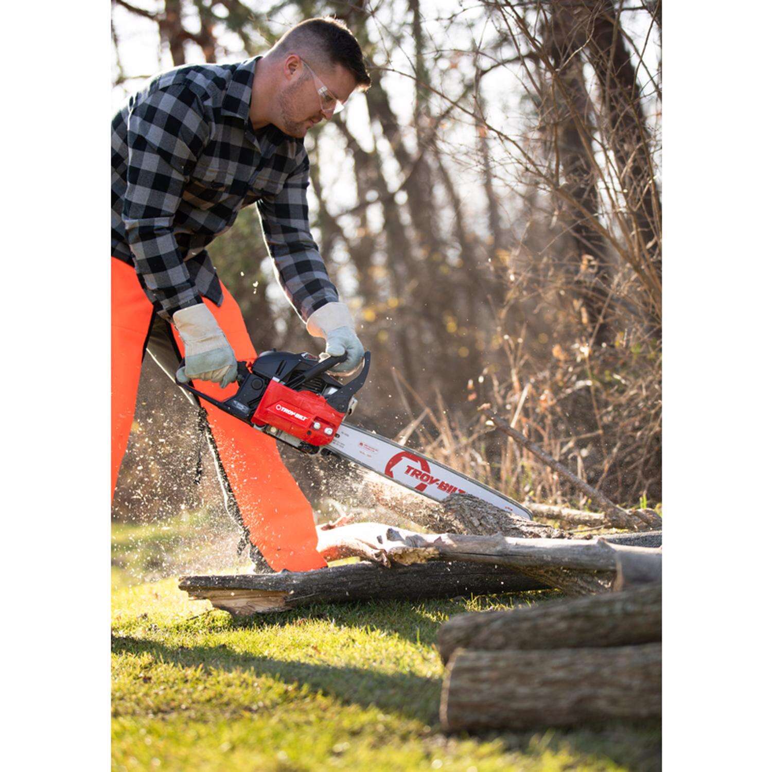 Troy-Bilt TB4218 18 in. 42 cc Gas Chainsaw