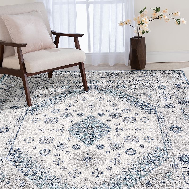 Loomaknoti Fentida Pale Cream and Light Grey Area Rug