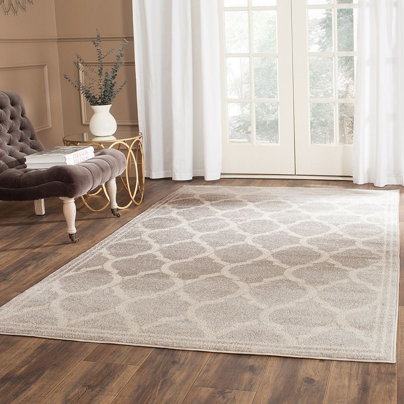 Safavieh Amherst Moroccan Indoor Outdoor Rug