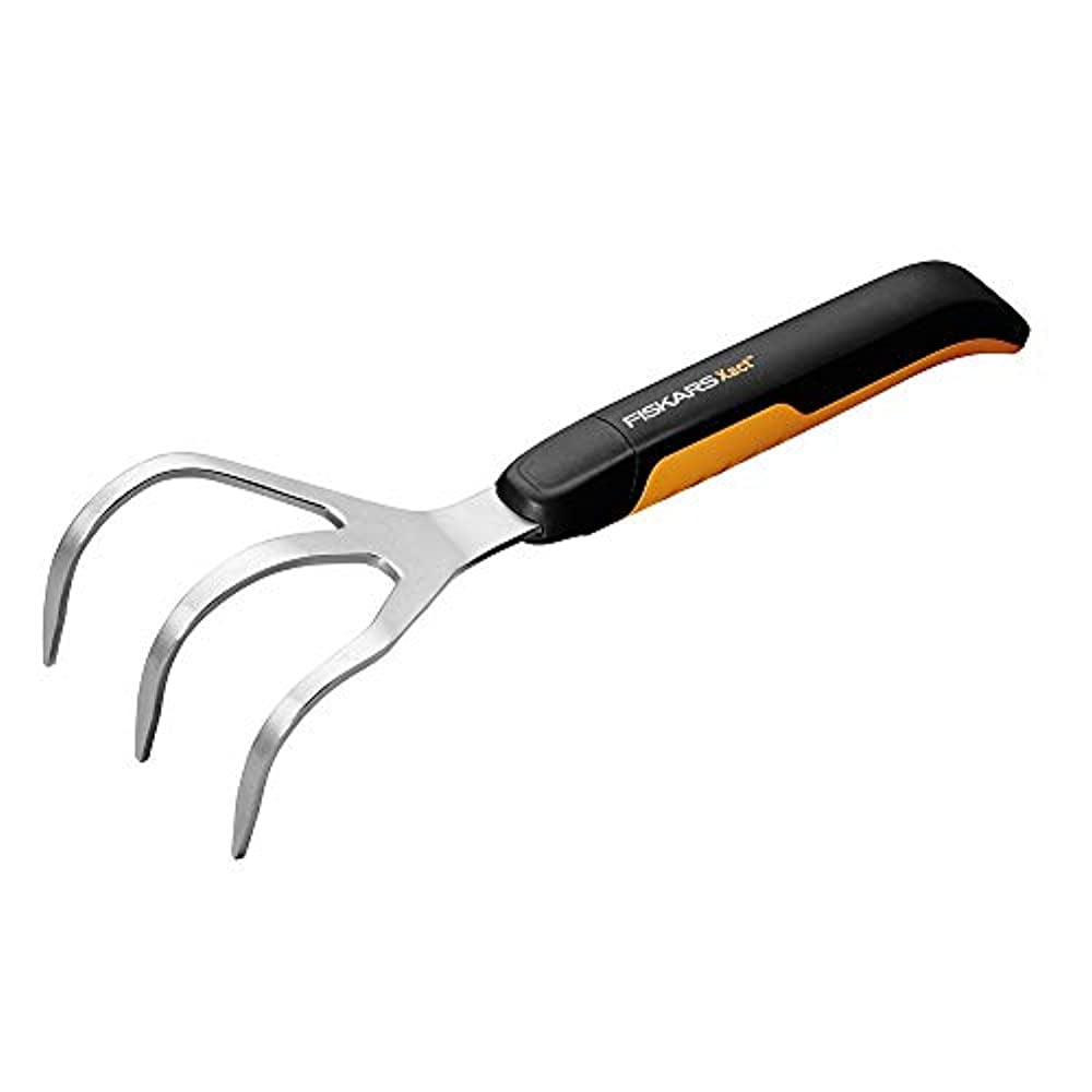 Fiskars Xact Hand Cultivator Garden Tool with SoftGrip Handle