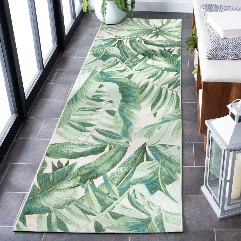 SAFAVIEH Barbados Ennia Tropical Indoor/Outdoor Waterproof Rug