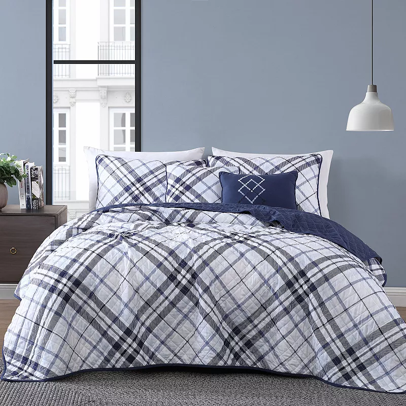 Onyx House Khalvin Quilt Set with Shams