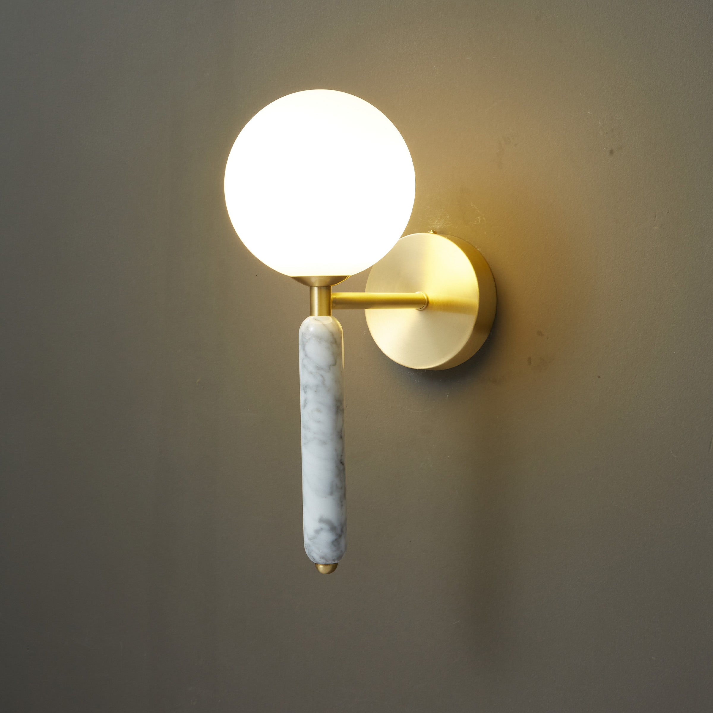 White Marble Wall Lamp 6602-We