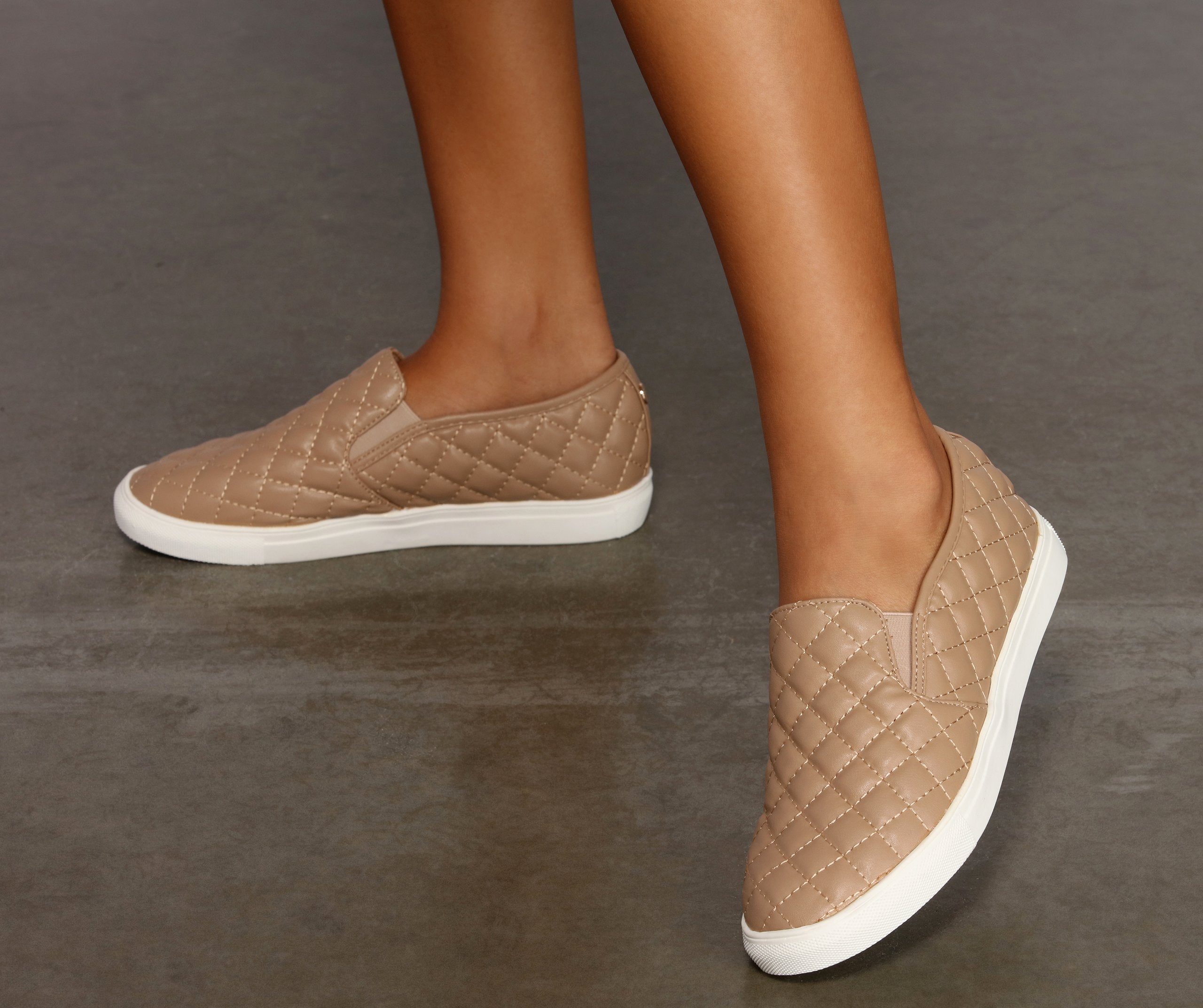 Casual Chic Quilted Faux Leather Sneakers