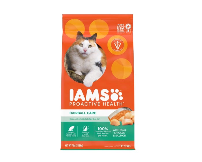 IAMS Proactive Health Adult Hairball Care Dry Cat Food， Chicken and Salmon， 7 lb. Bag