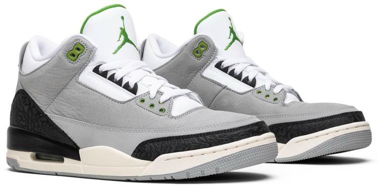 Air Jordan 3 Retro 'Chlorophyll' 136064-006