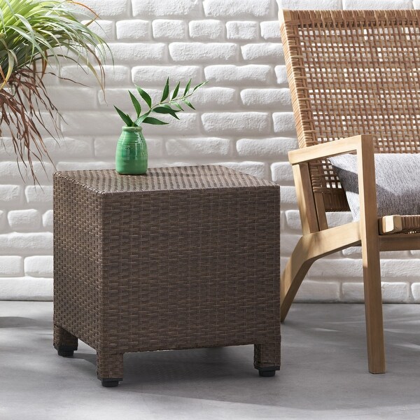 Clean Cube Shape Wicker Coffee Table