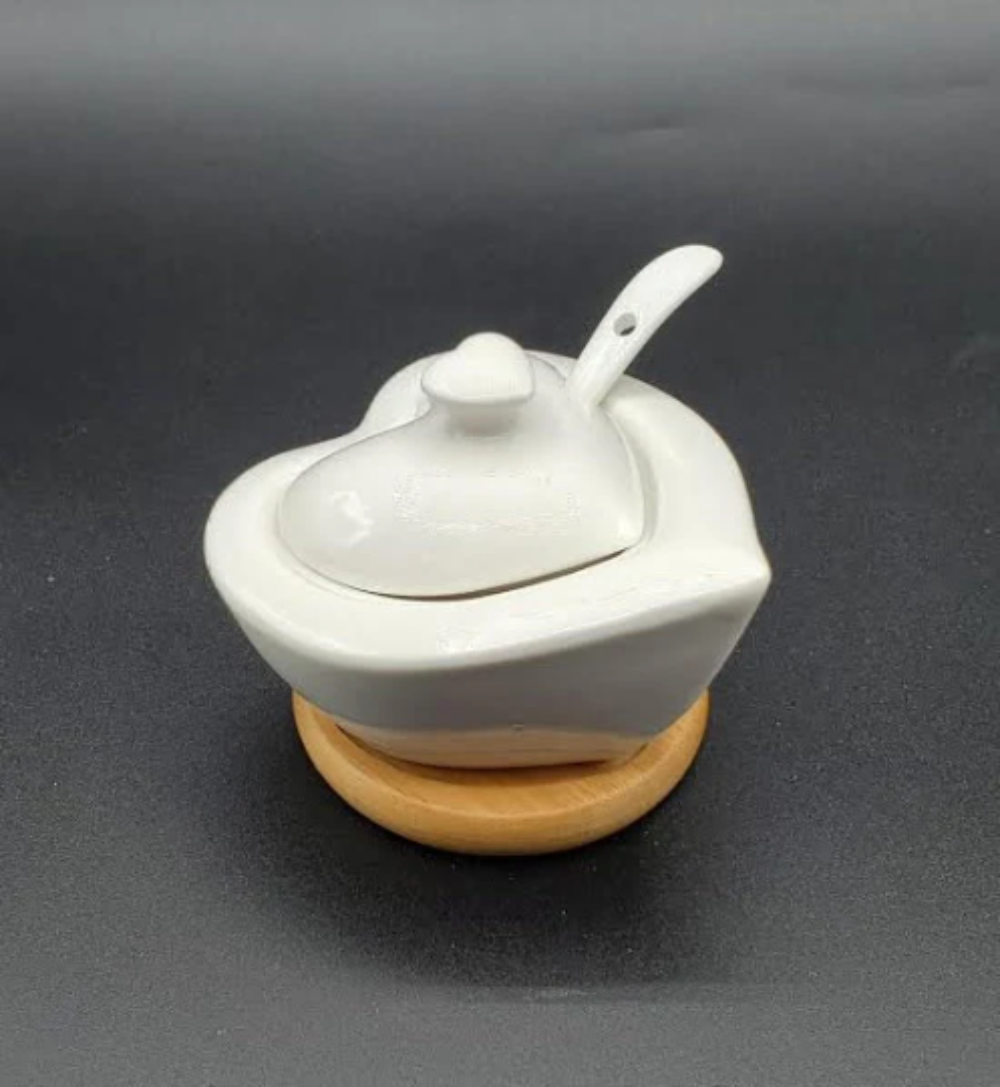 Debora Carlucci White Porcelain Heart Shaped Sugar Holder With Spoon And Lid On Bamboo Base