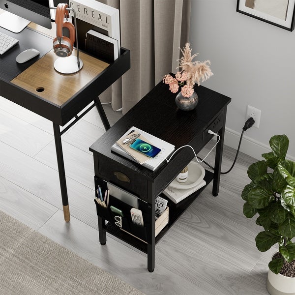 End Table with Charging Station， Side Table and Nightstand with USB Ports and Outlets