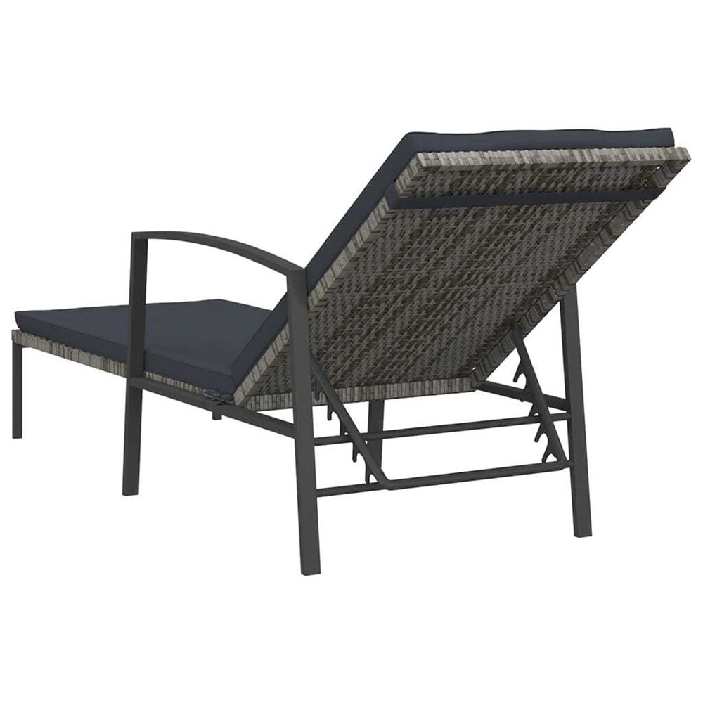 Sun Loungers  2 Pcs Rattan Chaise Lounge Chair W/ Table   Cushion