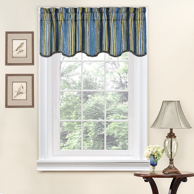 Traditions by Waverly Stripe Ensemble Scalloped Window Valance