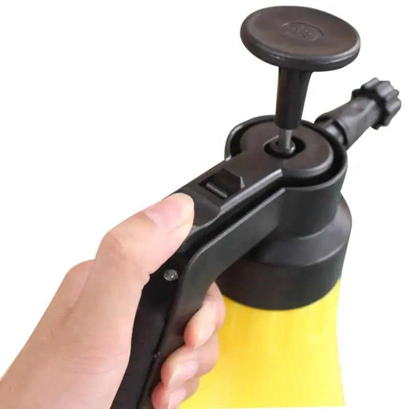 Shianku Food Grade 1800 ML Corrosion Resistant Sprayer Bottle Yellow Color Chemical Fine Mist Garden Sprayer