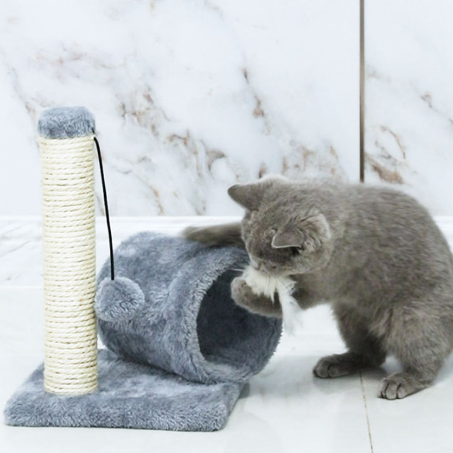 iMountek Cat Scratching Post Cat Kitten Sisal Scratch Post Toy with Tunnel and Lifelike Mouse Toy Pet Activity Play Fun