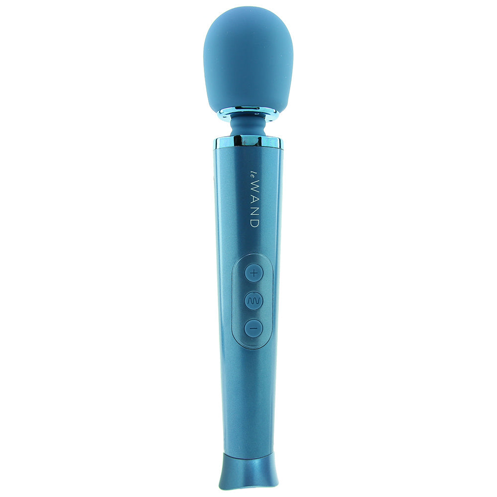 Le Wand Petite Massager in Blue