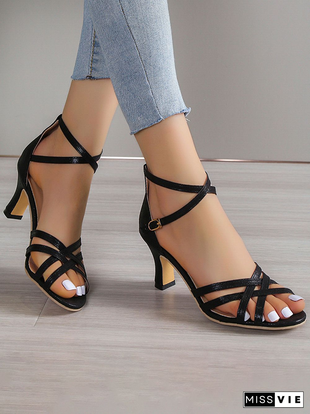 Hollow Peep Toe Pumps Sandals