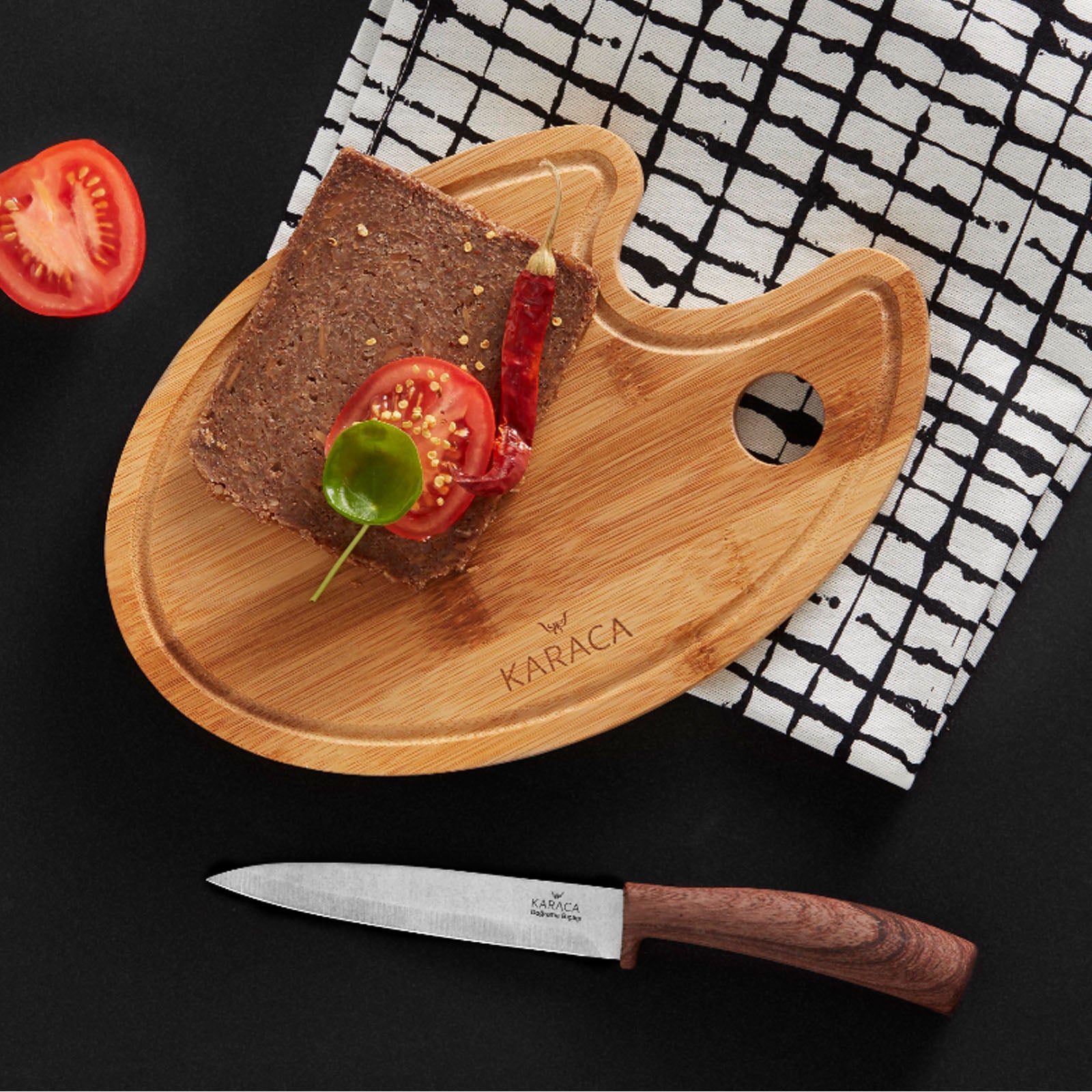 Karaca Paint Cutting Board-S 153.03.07.9763