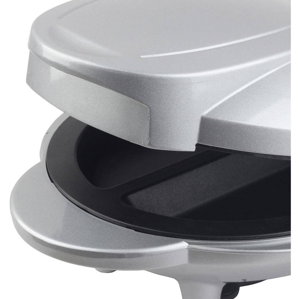 Brentwood Appliances 9 in. Silver Aluminum Electric Omelet Maker with Non-Stick Plates 985114235M