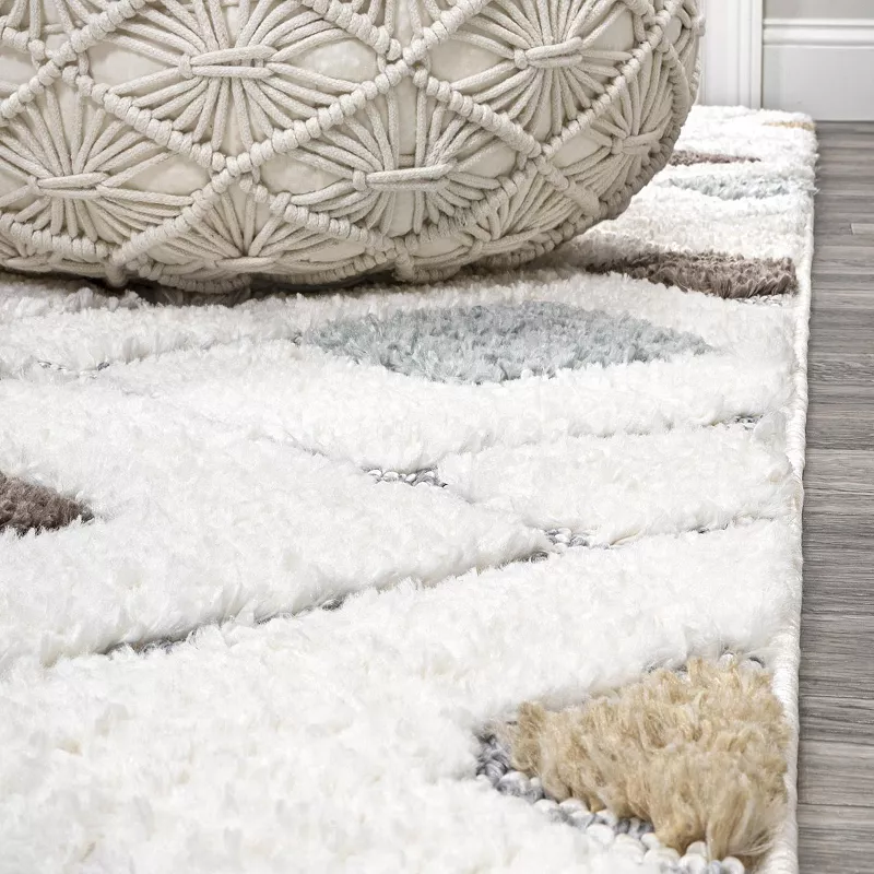 Astrid High-Low Multi Rug