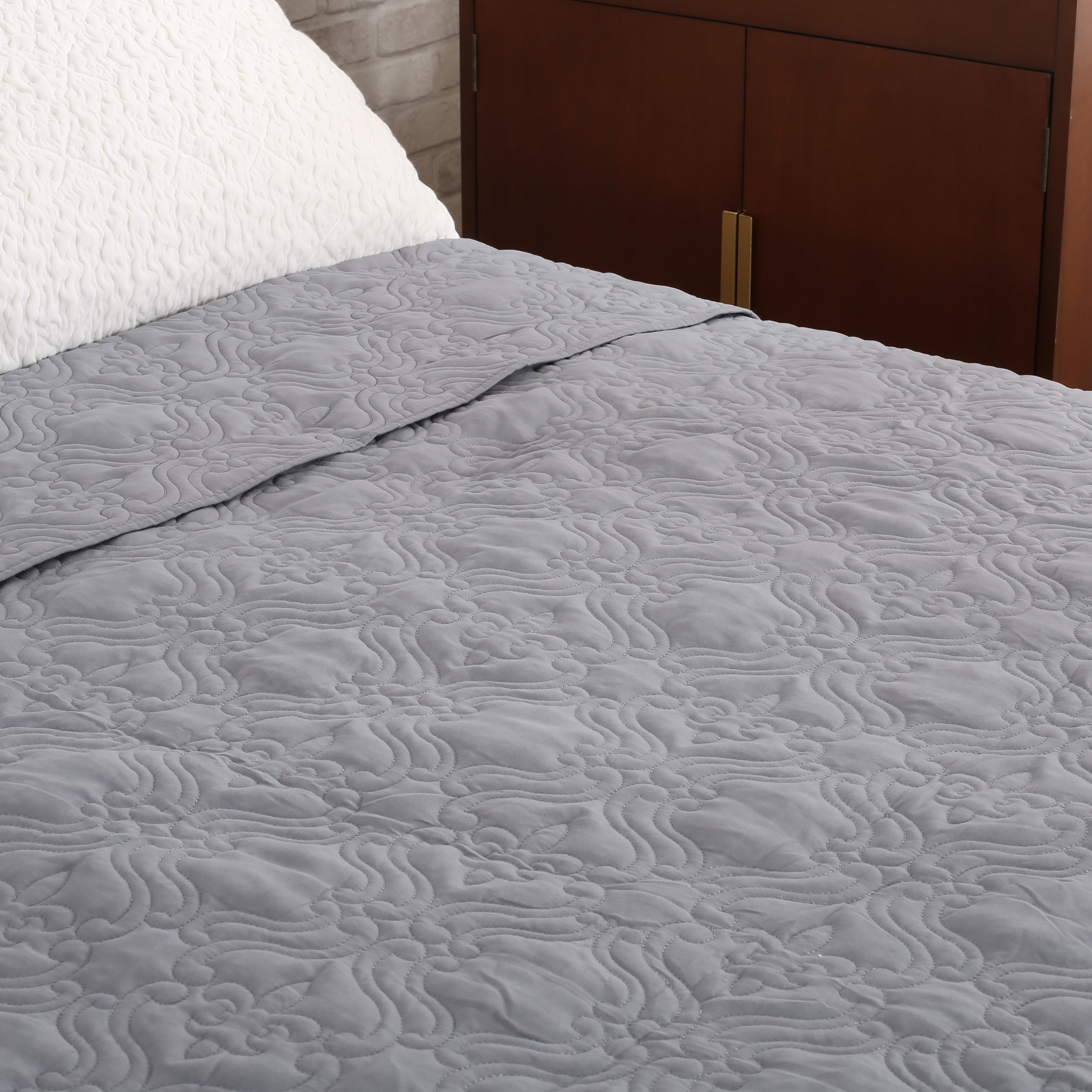 Landyn Double Bed Fabric Quilt