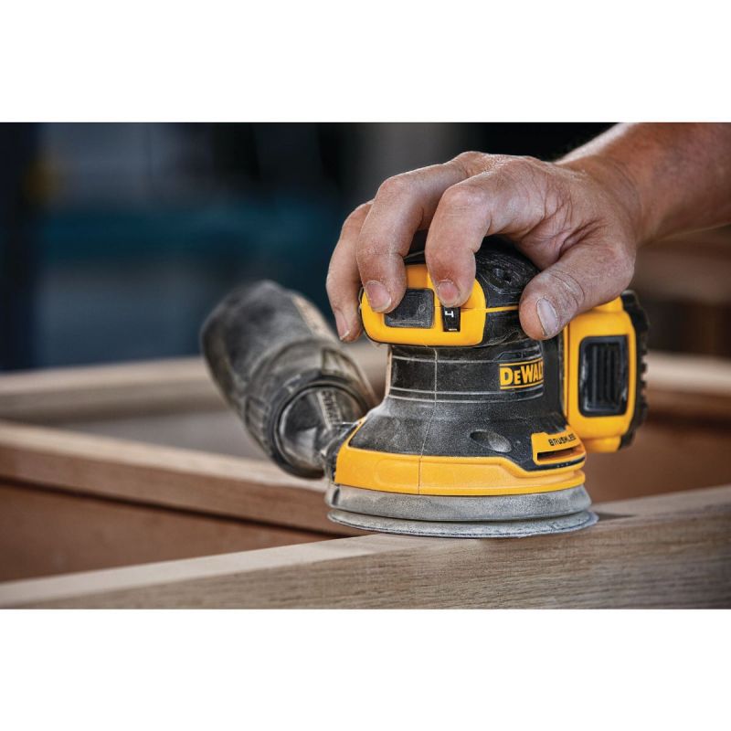 DW 20V MAX XR Lithium-Ion Brushless Cordless Random Orbit Sander