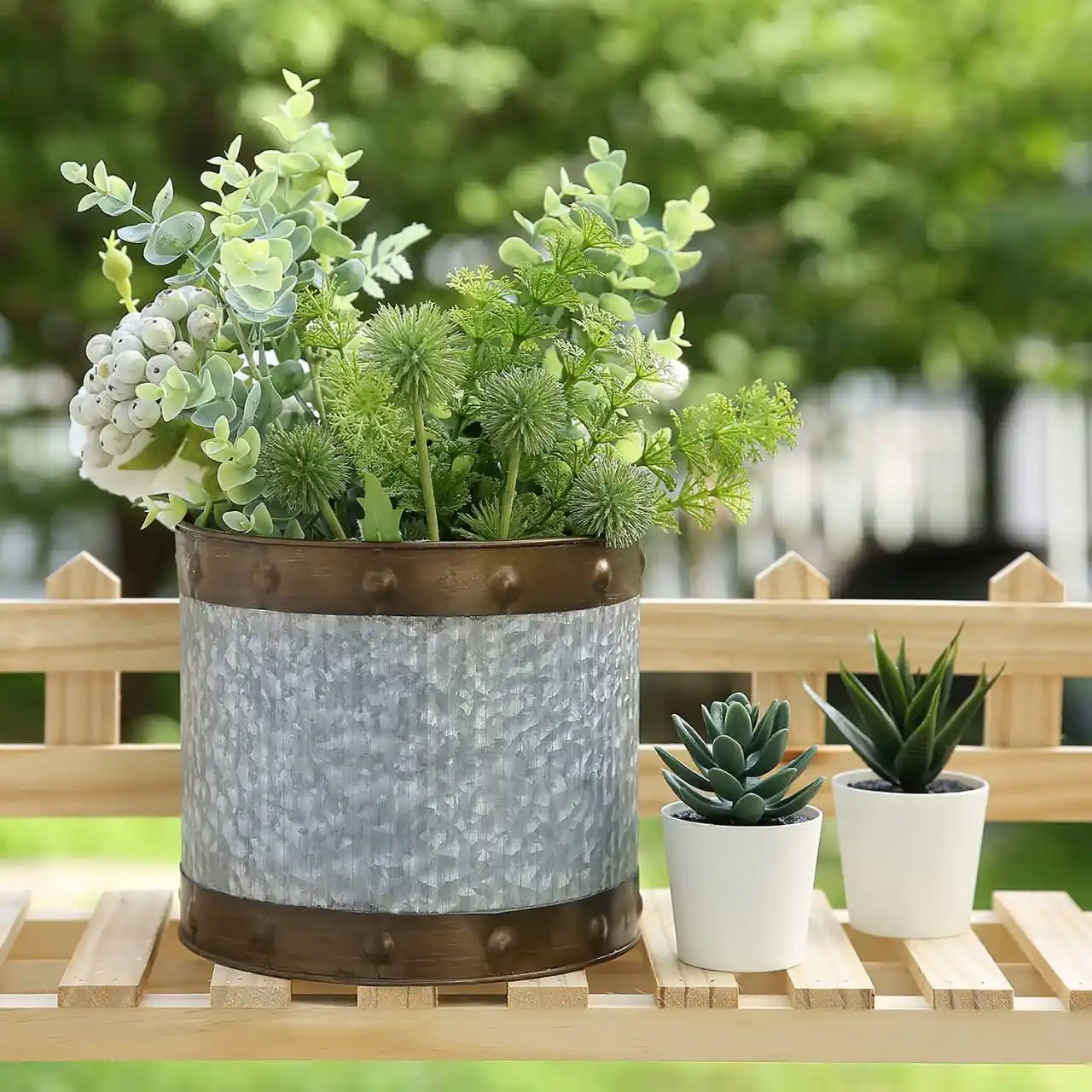 Export Quality Design Metal Galvanized flower pot With customize finished for Garden Decoration at Cheap Price