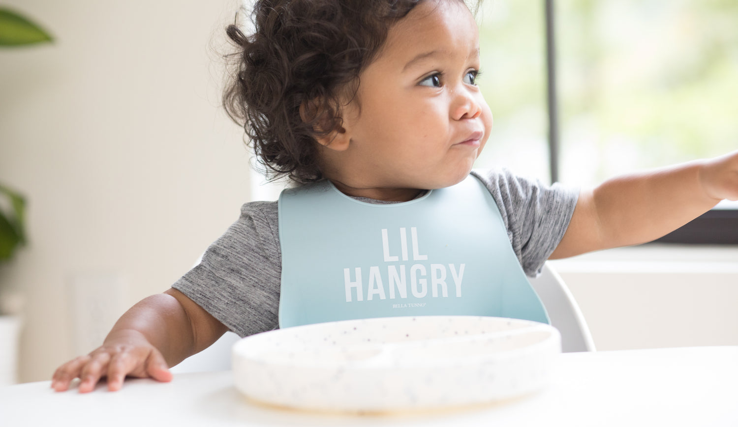 Lil Hangry Wonder Bib